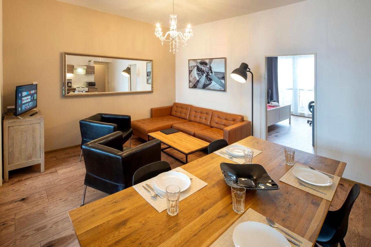 New Town - Apple Apartments Прага Екстер'єр фото